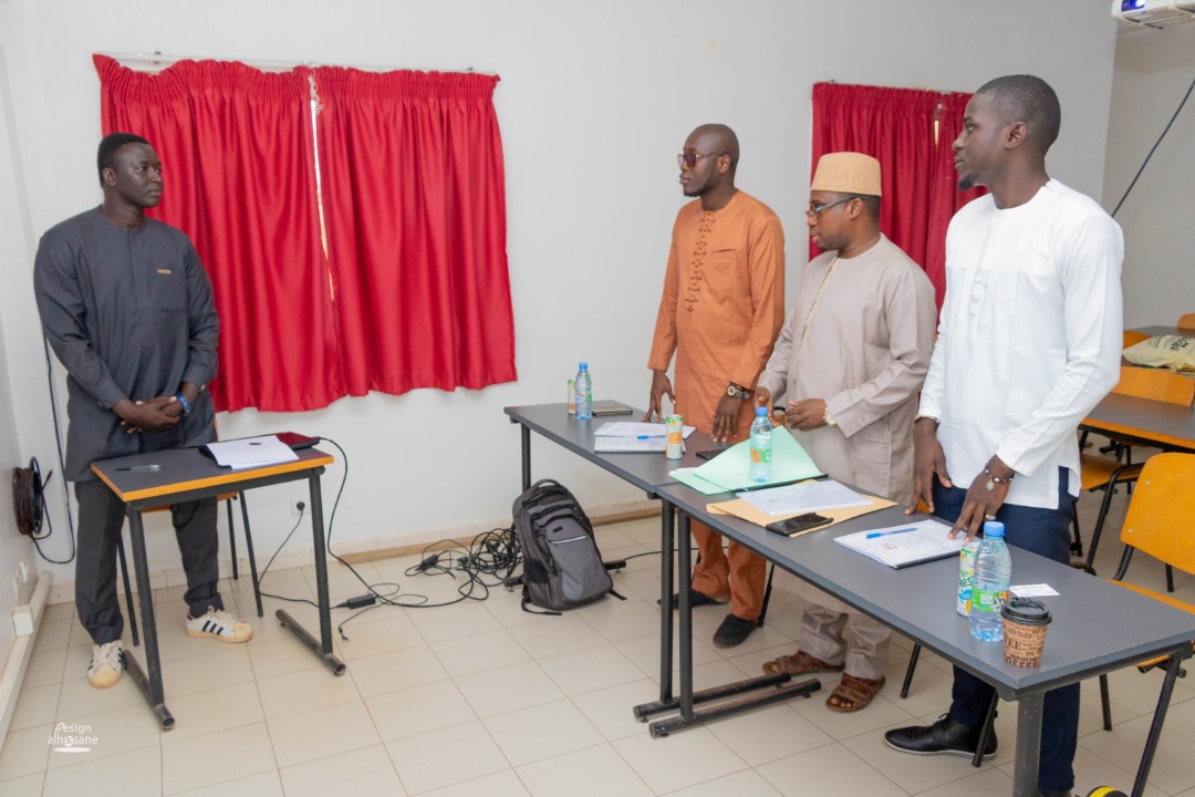 khalifadiopsn's tweet photo. Très honoré d'avoir participé à ces jury de soutenance des Master de BORDEAUX EXÉCUTIVE MANAGEMENT (BEM) DAKAR et merci encore une fois pour la confiance. https://t.co/PIivrrgDFW