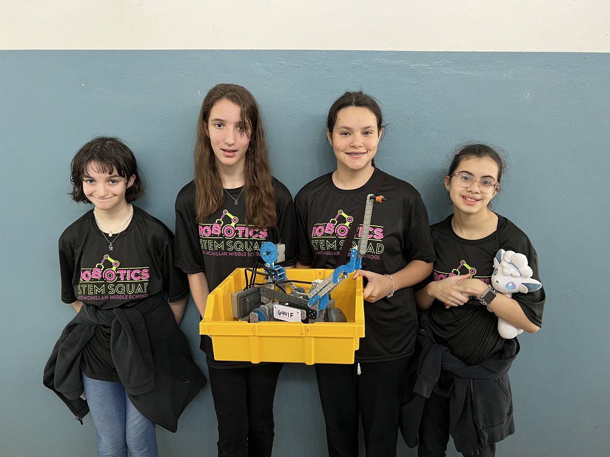 STEMSquadHDMM's tweet image. Our two #girlPowered robotics teams are ready to start todays robotics competition strong. Go STEM SQUAD! #STEMis #pantherBEST @STEMSquadHDMM @HDMcMillan @MDCPSSouth @MDCPSRobotics @STEAMDesignated