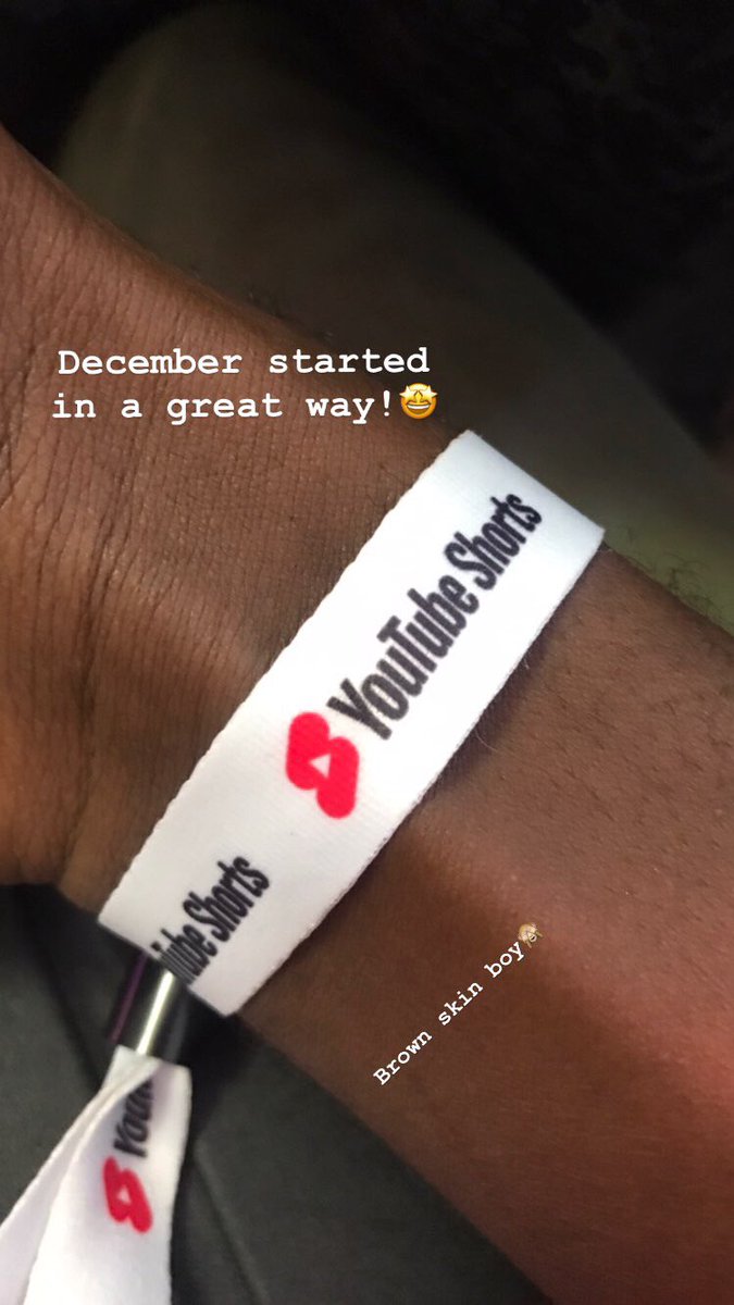 seyi_a_'s tweet photo. So I went out on the 1st of December🤩🔥 #creativitydecoded https://t.co/zS01j8ZaUU