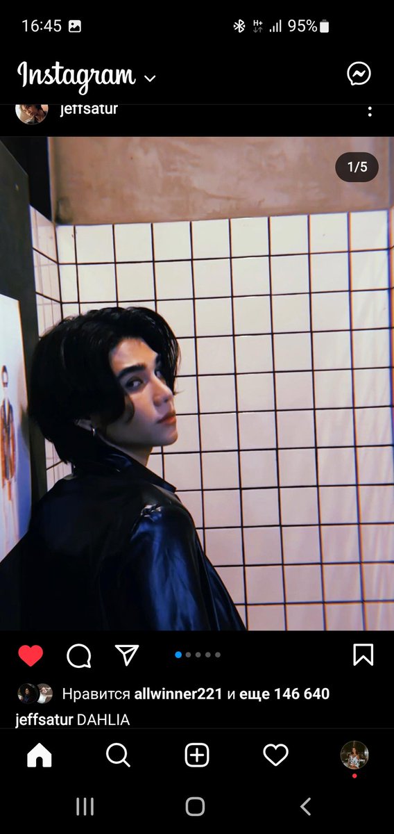 YoungForeverXXI's tweet photo. @jeffsatur посм на билеты от @k19events и решил стырить идею для фоток https://t.co/zz8KWFMcnM
