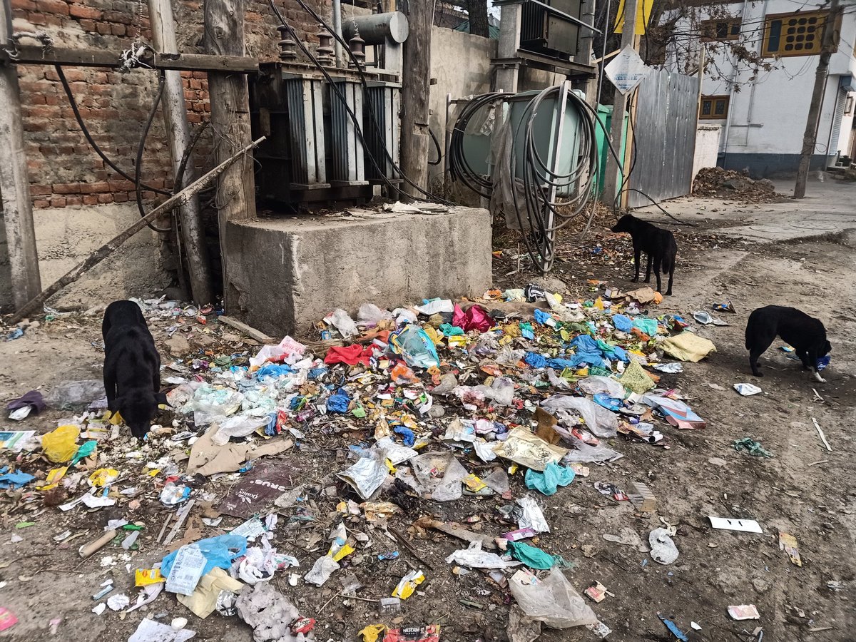 Wani Majid (@wanimajid14) on Twitter photo Welcome to #MyTownMyPride Ward No 13 of <a href="/McGanderbal/">Municipal Council Ganderbal</a>.Picture Captured Outside Government Girls higher Secondary school Ganderbal. <a href="/dcganderbal/">Deputy Commissioner Ganderbal</a> <a href="/Sjunaidtweets/">Sheikh Junaid</a> <a href="/AjazNavid/">Naveed Ajaz Khan</a> Welcome to #MyTownMyPride Ward No 13 of <a href="/McGanderbal/">Municipal Council Ganderbal</a>.Picture Captured Outside Government Girls higher Secondary school Ganderbal. <a href="/dcganderbal/">Deputy Commissioner Ganderbal</a> <a href="/Sjunaidtweets/">Sheikh Junaid</a> <a href="/AjazNavid/">Naveed Ajaz Khan</a>