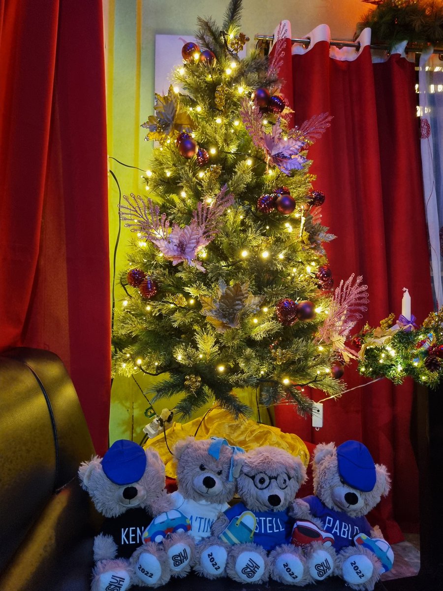 CAT957220_SB19's tweet photo. It's the season of giving once again 🎄
Just donated these #SMBearsofJoy2022 🧸
Thank you @SB19Official for inspiring us through your songs like... LIGAYA 🤗 Thank you @SMSeasideCebu @OfficialSMCares for giving us the opportunity to spread love & happiness 😊 https://t.co/qZjI6YT76g