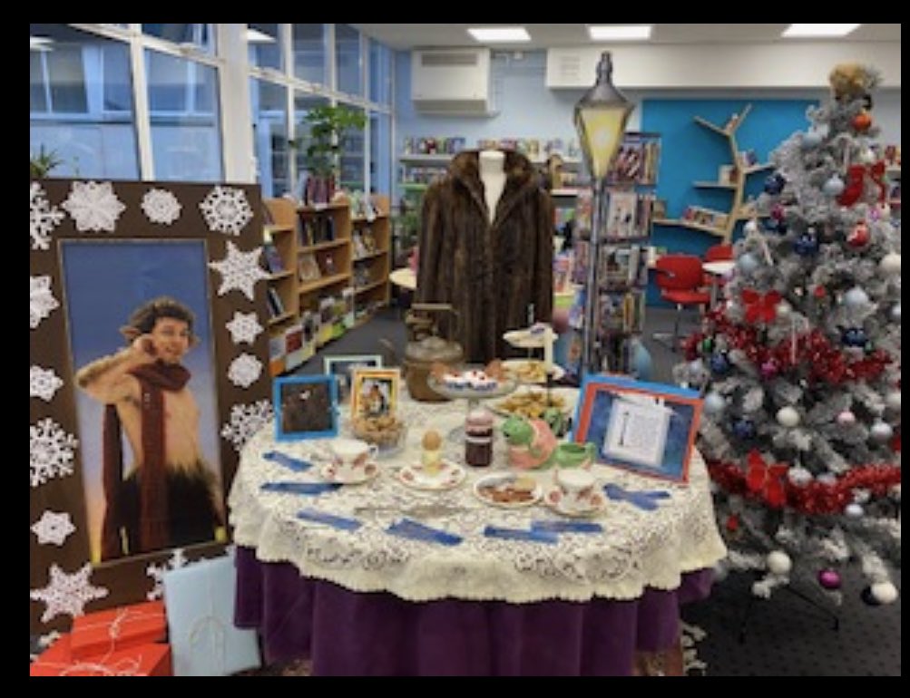 Schmeely's tweet photo. Amazing creation from our librarian! @GMS_Academy 

#promotereadingforpleasure #imagination #readingmatters #savethelibraries #theseventhr #thelionthewitchandthewardrobe #mrtummnus https://t.co/RvFzX5gaOf