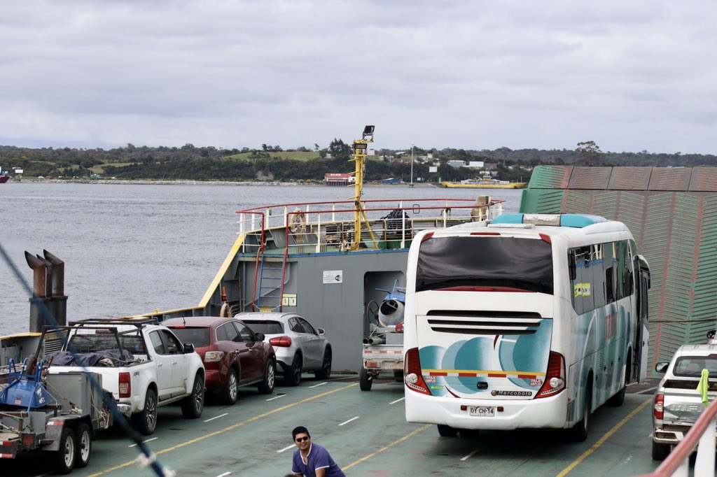 CDVBasket's tweet photo. π΄ | Β‘LLEGAMOS A LA ISLA GRANDE DE CHILOΓ!
π Ahora, nos dirigimos rumbo a Ancud para disputar la primera fecha de los playoffs de la Copa Chile MUNDO 2022 by Cecinas Llanquihue.
πΈ: @nicoaravenam
#VamosCDV πͺππ―πͺ #ValdiviaEsCDV #CopaChileMundo #ElEquipoDeTodos https://t.co/kQBfKZfgad