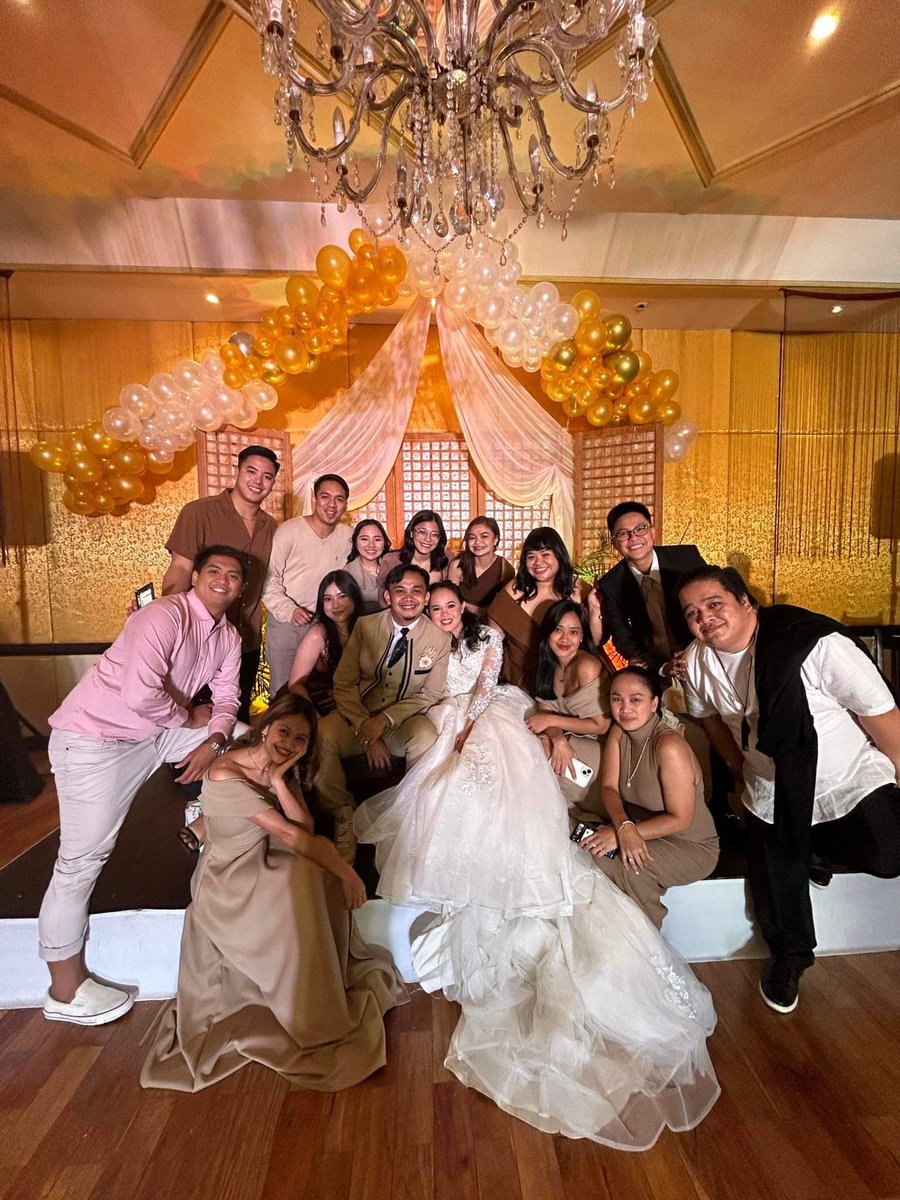manelhuit's tweet photo. Appreciation post to these beautiful people!
Different circle of friends pero both are for keeps 🥹 Through Ups & Downs, through thick & thin, alam ko solido hanggang dulo ❤️
Mala roller coaster man ang friendship, pero di mababago na Mahal namin kayooo! 😘
#SBFam
#VillaPeeps https://t.co/lgg1G7eJ7Z