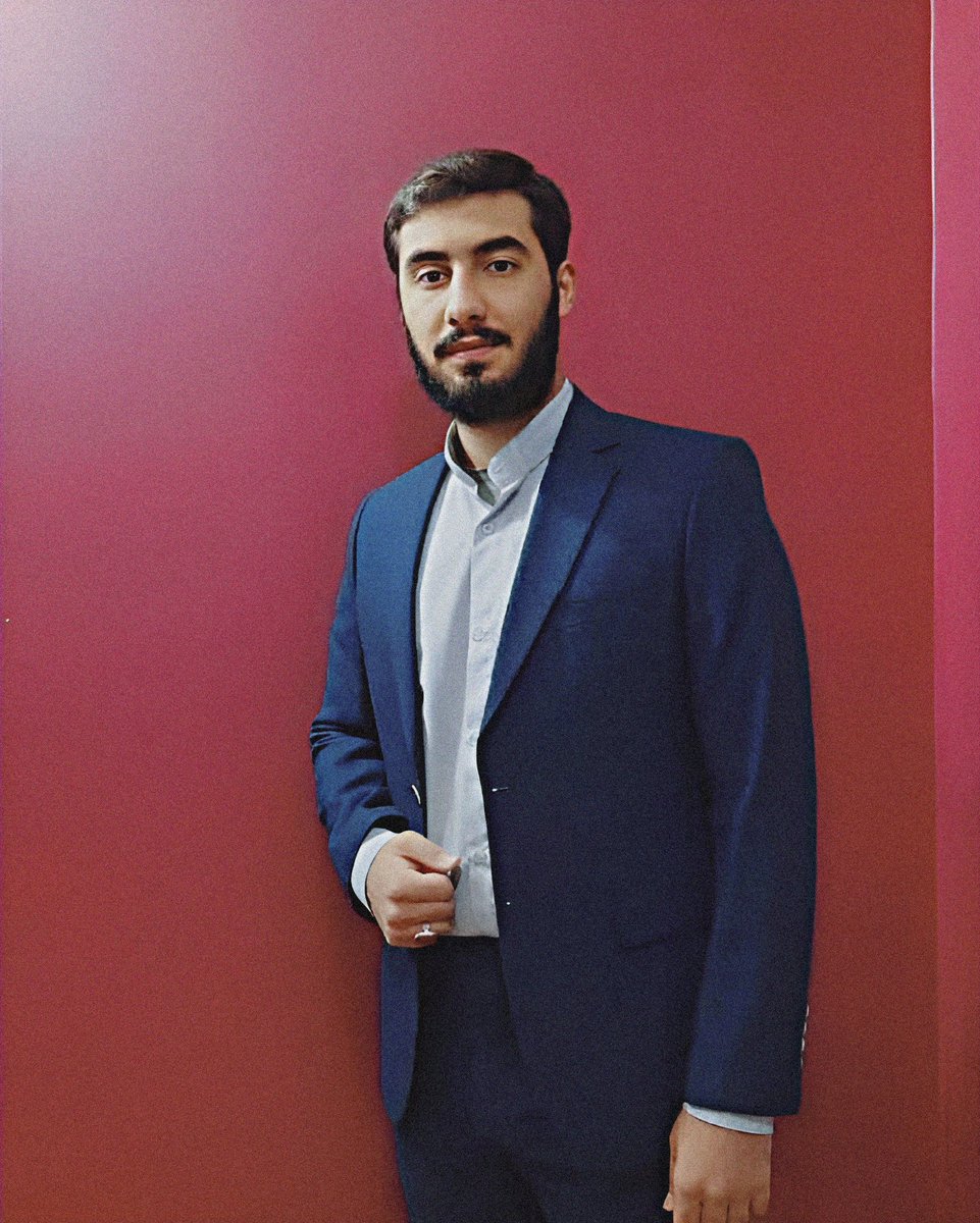 MR_hmd_ir's tweet photo. چهلم این بزرگوار هستش...
یه صلوات برای شهید آرمان علی وردی بفرستیم؟ :) https://t.co/BiEAhgTgj6