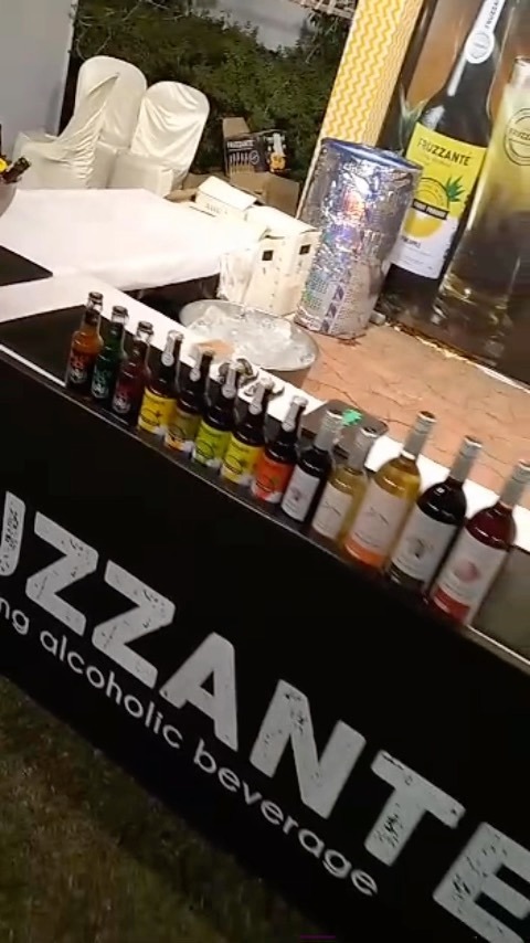 getfruzzante's tweet photo. Nagpur Wine Festival is all jam-packed with wine lovers. Come cheer with tonight once again at the festival of food and booze. https://t.co/VJRbIC2U2q https://t.co/x3I2XgZpyy