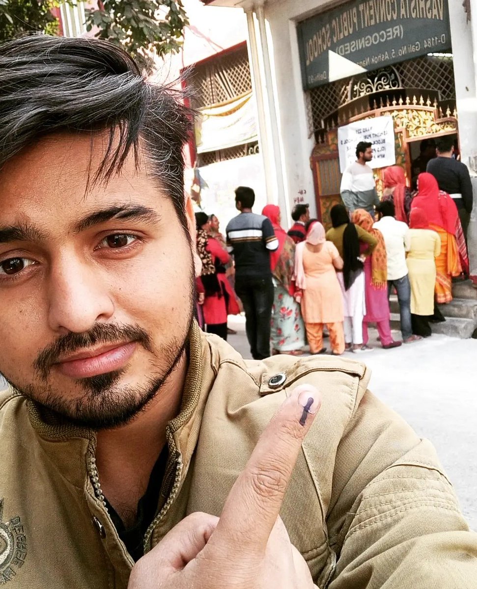 Er_Suvi's tweet photo. Please go out and fulfill your duty in the festival of Democracy!!

#MCDElections2022
#EmpoweringDemocracy
#Parivartan https://t.co/qfIRncQk2S