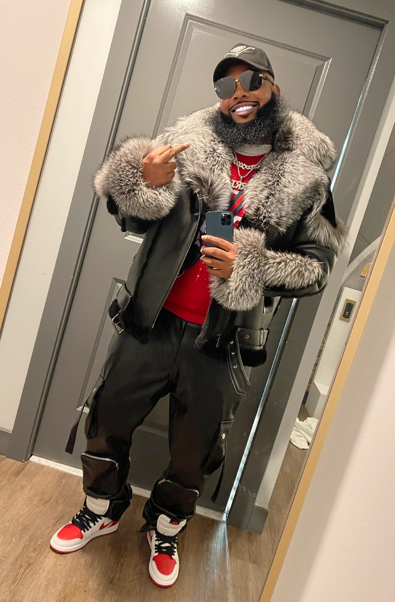 TW Pornstars - PleasureU Studios. Twitter. 👑👑👑👑👑👑👑. 10:20 AM - 4 Dec 2022