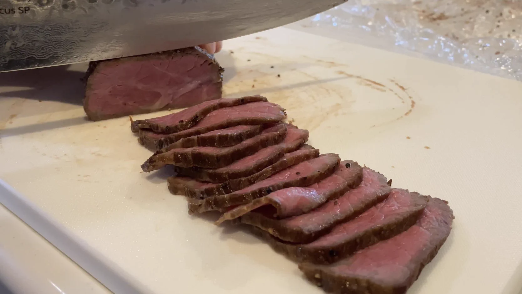 絶品ローストビーフを作りたいならコレ！『ローストビーフの６ヶ条』