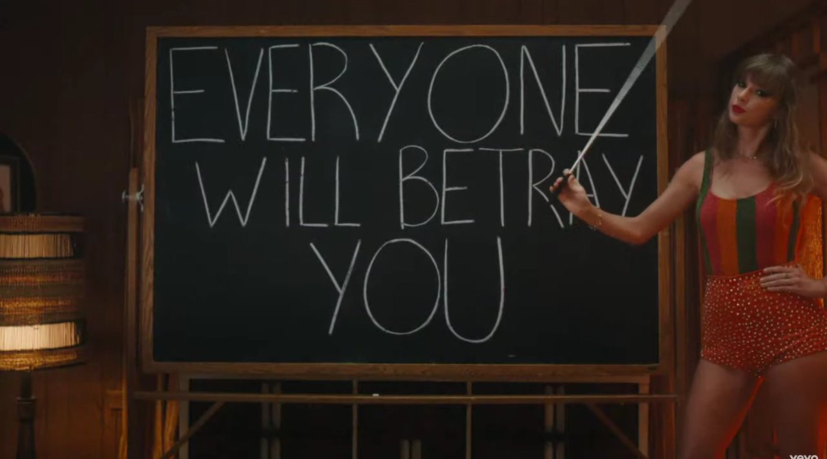 A Thread of Taylor Swift Wisest Lyrics 🧵