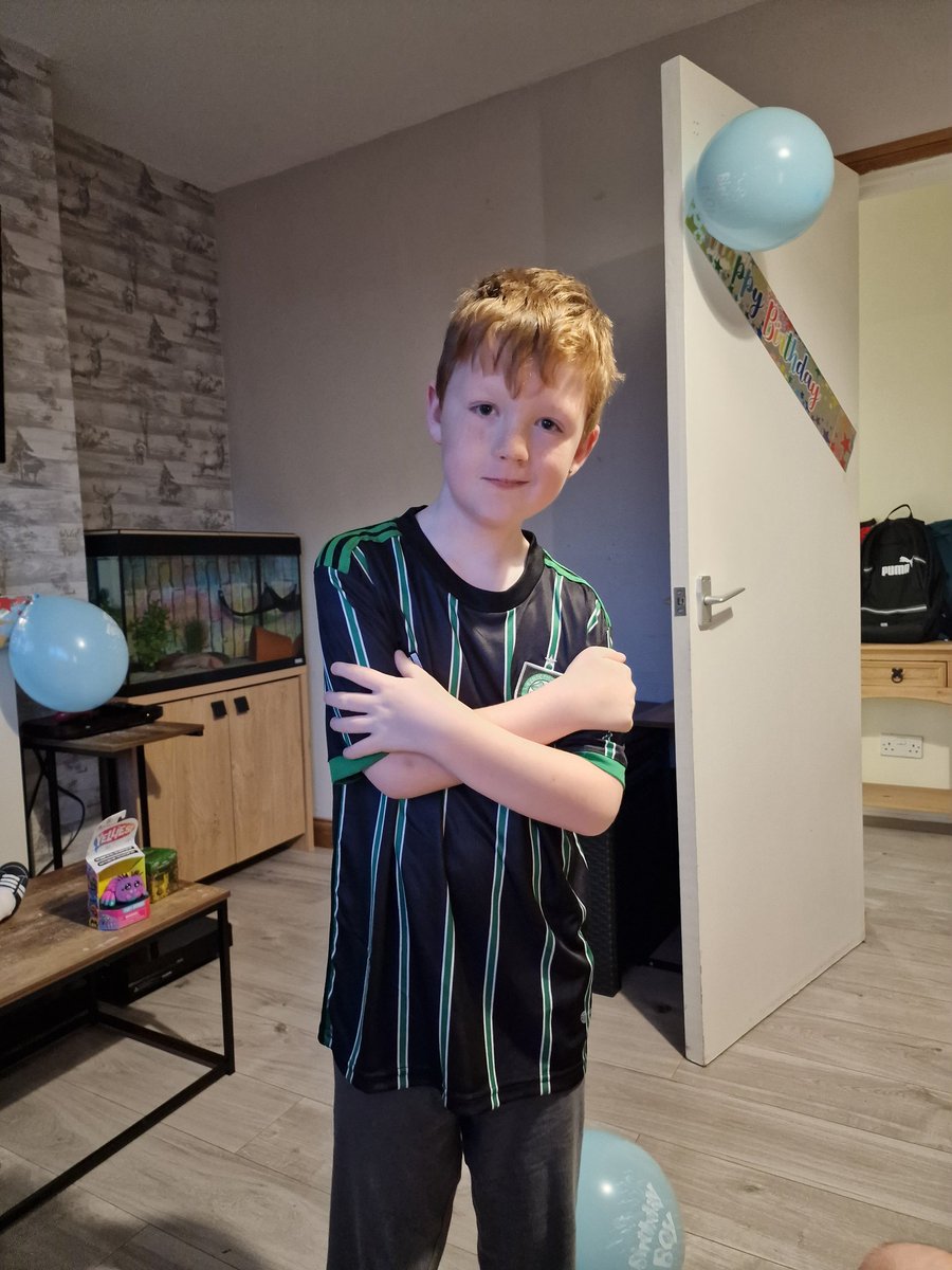 SarahSaddler3's tweet image. #BOXTAdvent @supastar1501 Celtic all the way 🍀🍀🍀