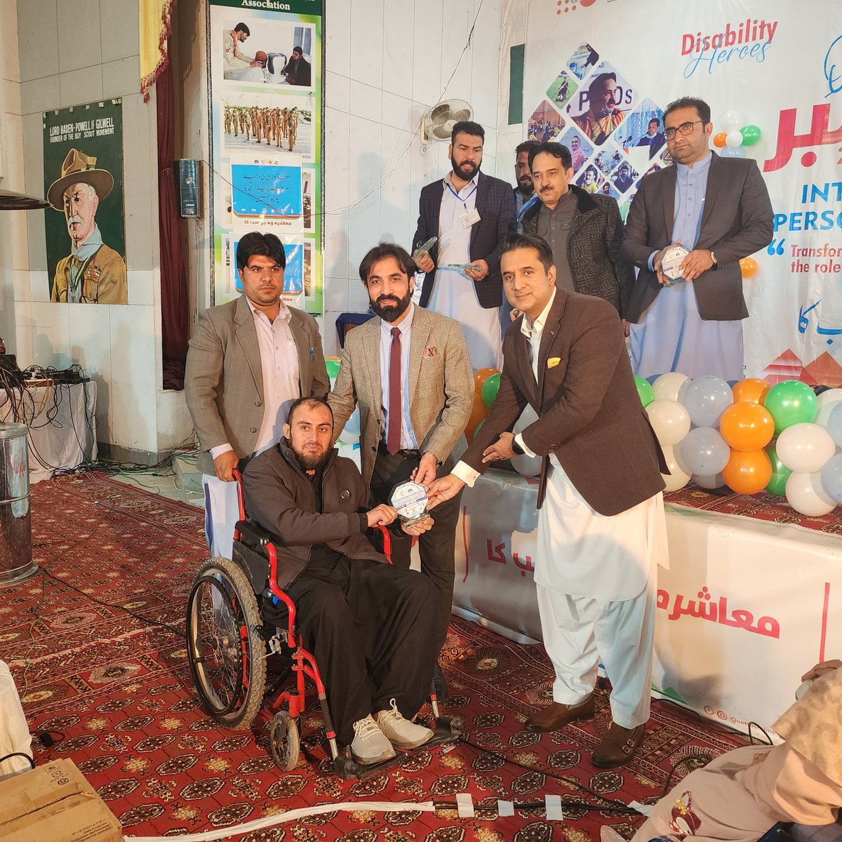 One more achievement received shield 🛡️ of Hero's of Disability Movement From sir @Aurangtweets and @hamzashafqaat thanks to both of you for joining us.
#IDPD2022 
#معاشرہ_وہ_جو_سب_کا