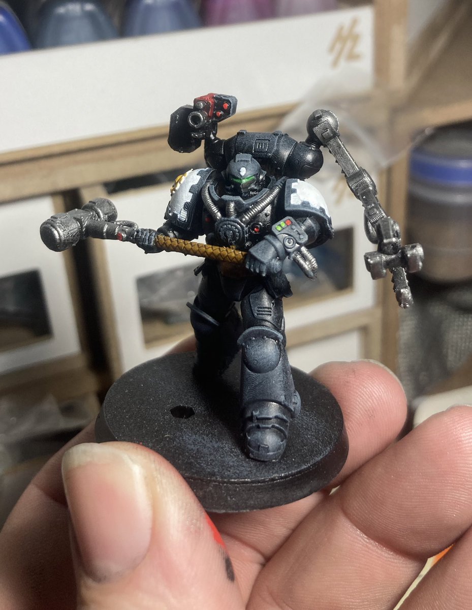 Minipaints_uk's tweet photo. #hobbystreak day 10 Time to add a black templar tech marine to the battle force painted using @monumenthobbies pro acryl paints.
Next up basing with @GeekGamingLtd grimdark city rubble
#PaintingWarhammer
#proacryl
#baseready
#blacktemplars https://t.co/wSoaI2klaS
