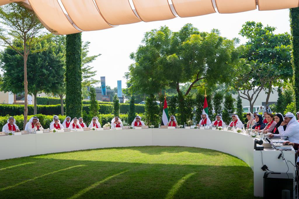 HHShkMohd's tweet image. واعتمدنا اليوم قراراً لرفع كفاءة وجاهزية المنافذ الحدودية والمناطق الحرة في دولة الإمارات .. وتعزيز الإمكانيات وتوحيد الإجراءات والاشتراطات بما يتوافق مع أفضل المعايير الدولية الأمنية في هذا المجال..