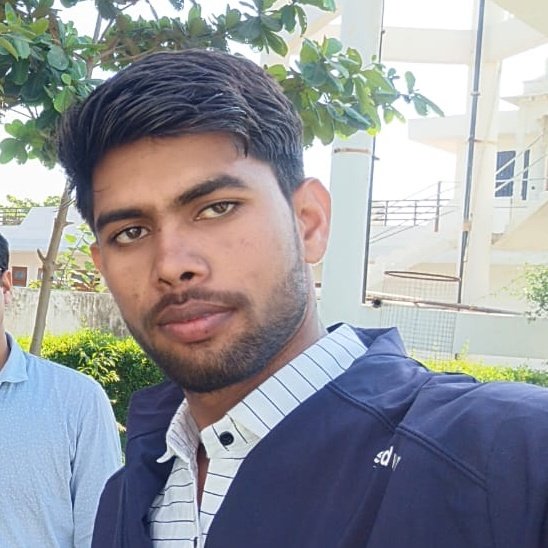 visshu1998's tweet photo. #NewProfilePic https://t.co/nKnFJNq6gv