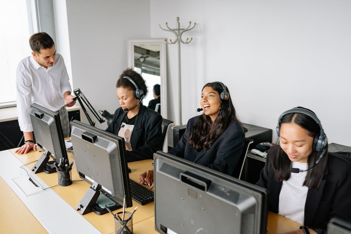 #Highspeedbusinessbroadband has become a necessity for businesses. Learn how AK Telecom Solutions can help you implement a robust networking infrastructure within your organisation. 
bit.ly/3n6FFtK