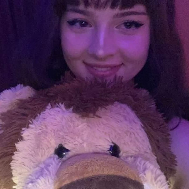 realzkittykat's tweet photo. heyyy new to nsfw Twitter :) #nsfwtwt 
-18(mdni!!!)
-sub
-bi bitch
-hard and soft kinks(some limits)
-drp sometimes
-great at mario kart (a pro surely)
-dms open to call me pretty <3

rt to be moots!!!! <3 https://t.co/RZra0OCa3g