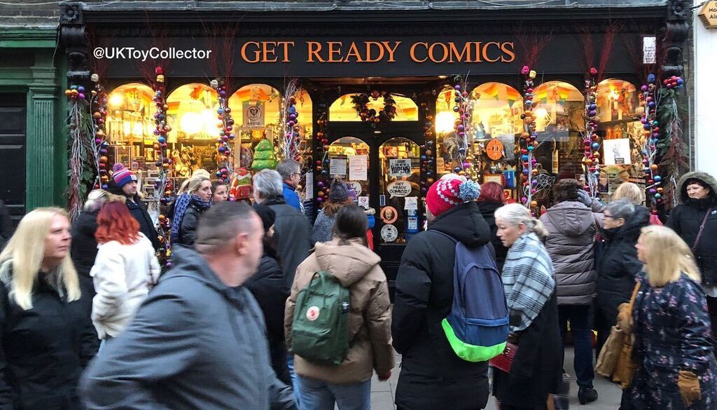 UKToyCollector's tweet photo. Great to see my favourite comic and collectibles store @GetReadyComics #GetReadyComics absolutely packed yesterday… packed to the point where they had a queue of customers waiting outside to go in!
#ComicShop
#TheBestComicShop
#ComicShops
#ComicSho… https://t.co/mfog3dWNJe https://t.co/ke7LzGUPDM