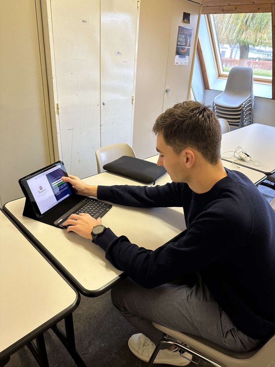 LRFlandreMarit's tweet photo. 🇫🇷 Élection du Président des Républicains 

Depuis hier soir, le bureau de vote de Wormhout vous accueille pour pouvoir voter et désigner notre nouveau président. Il est ouvert jusqu’à la fin du scrutin, à 18 heures. #circo5914 https://t.co/vVlQ0jhaiO
