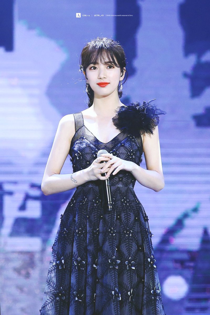 suzy9410101004's tweet photo. 배수지 양심있음 드림2 내줘 
이거 진짜 법이야 맞지 ? 법이잖아요.. https://t.co/hwZKfwG1n2