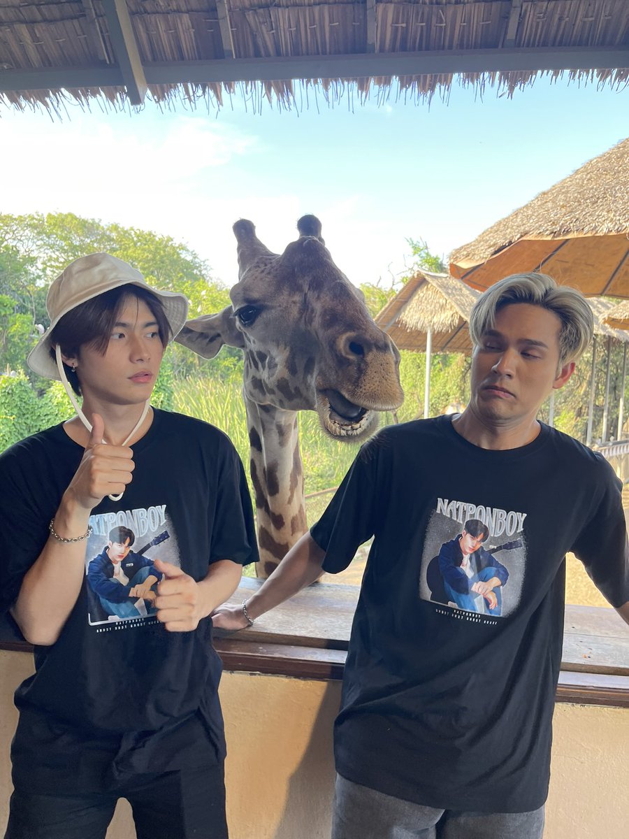 natponboy's tweet photo. ดูไปดูมา มีบางคนเขาชอบใจนะครับ 😎 #natponboy https://t.co/H36nLcRFpw
