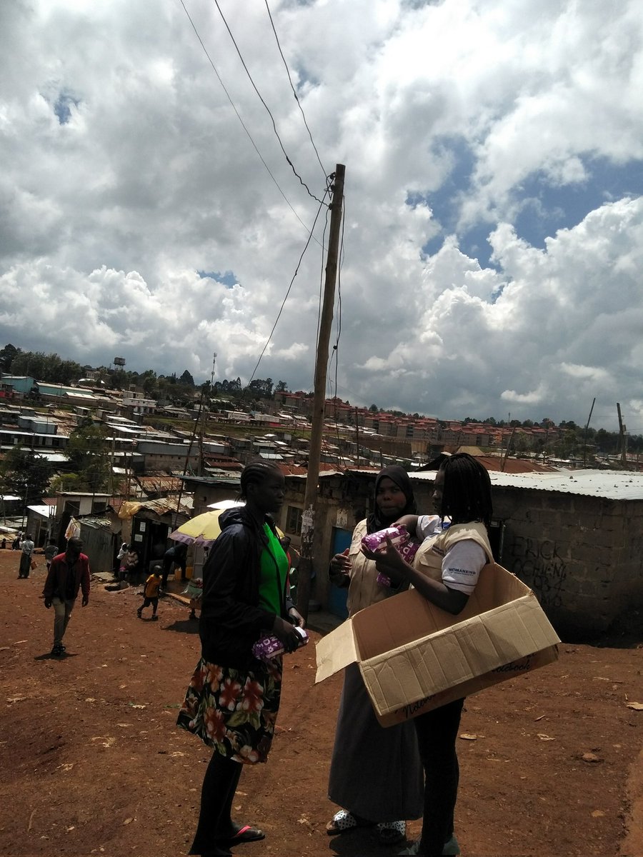 Atienoclaire12's tweet photo. Giving out free sanitary towels is one of the ways of reducing teen pregnancy and birth and also a way of reducing child poverty in the county.
@polycomdev
@nyasigoti
@woman_kind
#16DaysofActivism2022
#sexualharassmentisneverajoke
#NoTeenPreg
#Gpende https://t.co/oB3ppInNvl
