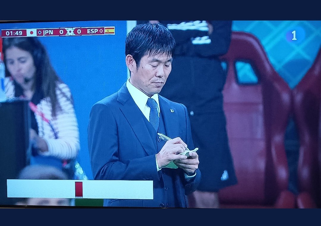 -Tres rollitos
- Arroz tres delicias
- Pollo al limón ...