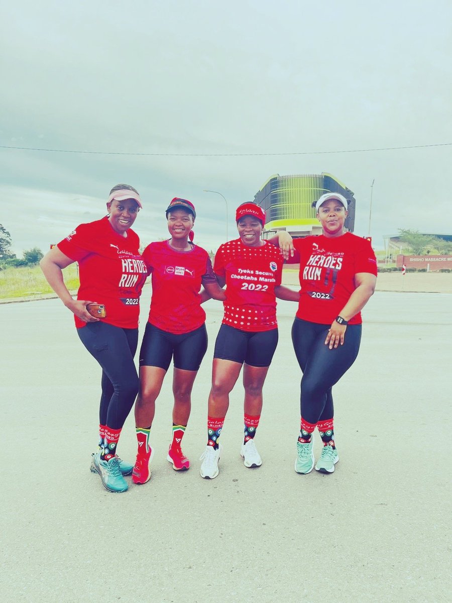 namzitB7's tweet photo. Day 4 has fallen ❤️💗🖤. #6x12Challenge
#CancerAwareness
#CancerMustFall
#TwinTowers 
#WayiqalaUzoyigqiba
#runwithnoloskiti
#Totalsport
#RunningwithTumiSole
#IPaintedMyRun
#IChoose2BActive https://t.co/y33fuiExtf