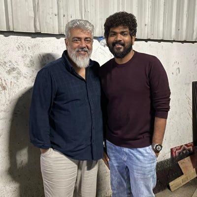 TFC_mass's tweet photo. Exclusive Picture Of #AK With #AK62 Director  @VigneshShivN

#THUNIVURulingInternet #Thunivu https://t.co/lJwBAeTPrK