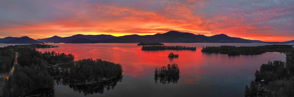 Another angle on last Sunday's sunrise (11/27) in this panoramic view over Bolton Landing, Lake George <a href="/LakeGeorgeArea/">Lake George Area</a> <a href="/visitlakegeorge/">Lake George Regional Chamber of Commerce & CVB</a> <a href="/NYSDEC/">New York State Dept. of Environmental Conservation</a> <a href="/adkmountainnews/">Adirondack Mountain News</a> @adklifemag <a href="/GFChronicle/">The Chronicle</a>