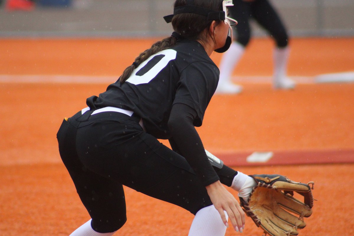 3B ready <a href="/PGFnetwork/">PGF</a> Super Select West Coast Championship at @BellBankPark this weekend! Went 1-1 in Game 1 yesterday with a solid contact double to help put another run up for the team. <a href="/arizonastorm09/">Arizona Storm Premier 09</a>