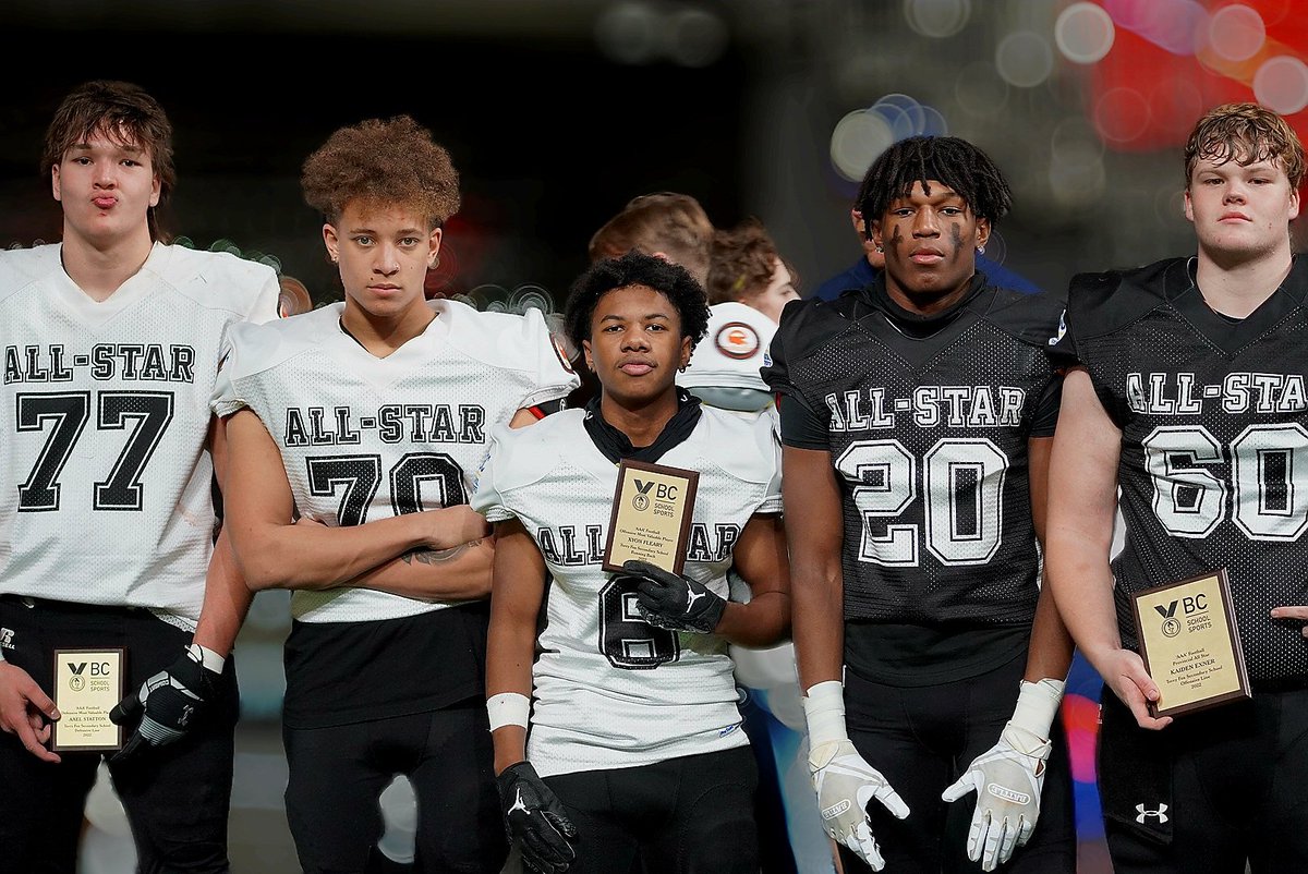 Terry Fox Athletics (@tfsathletics) on Twitter photo Thank you,  <a href="/BCSchoolSports/">BC School Sports</a> 
and <a href="/BCHSFB/">BC HS Football</a> for the BCSSFA Varsity Provincial All-Star Game that allowed our players to showcase their talents on a big stage. And for recognizing our Provincial Allstar award winners with their plaques. 
Great job Boys.
G🏈 RAVENS ❤️🖤 <a href="/TerryFox43/">Terry Fox Secondary</a> Thank you,  <a href="/BCSchoolSports/">BC School Sports</a> 
and <a href="/BCHSFB/">BC HS Football</a> for the BCSSFA Varsity Provincial All-Star Game that allowed our players to showcase their talents on a big stage. And for recognizing our Provincial Allstar award winners with their plaques. 
Great job Boys.
G🏈 RAVENS ❤️🖤 <a href="/TerryFox43/">Terry Fox Secondary</a>