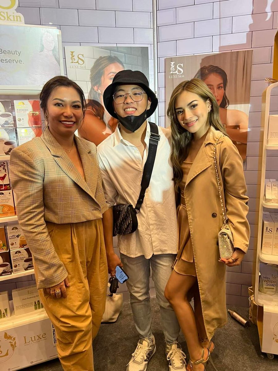 Kathlee16909938's tweet photo. ✨❤️ @mikslmnc @h2wooff1cial @annamagkawas https://t.co/0sRWmyc7q8