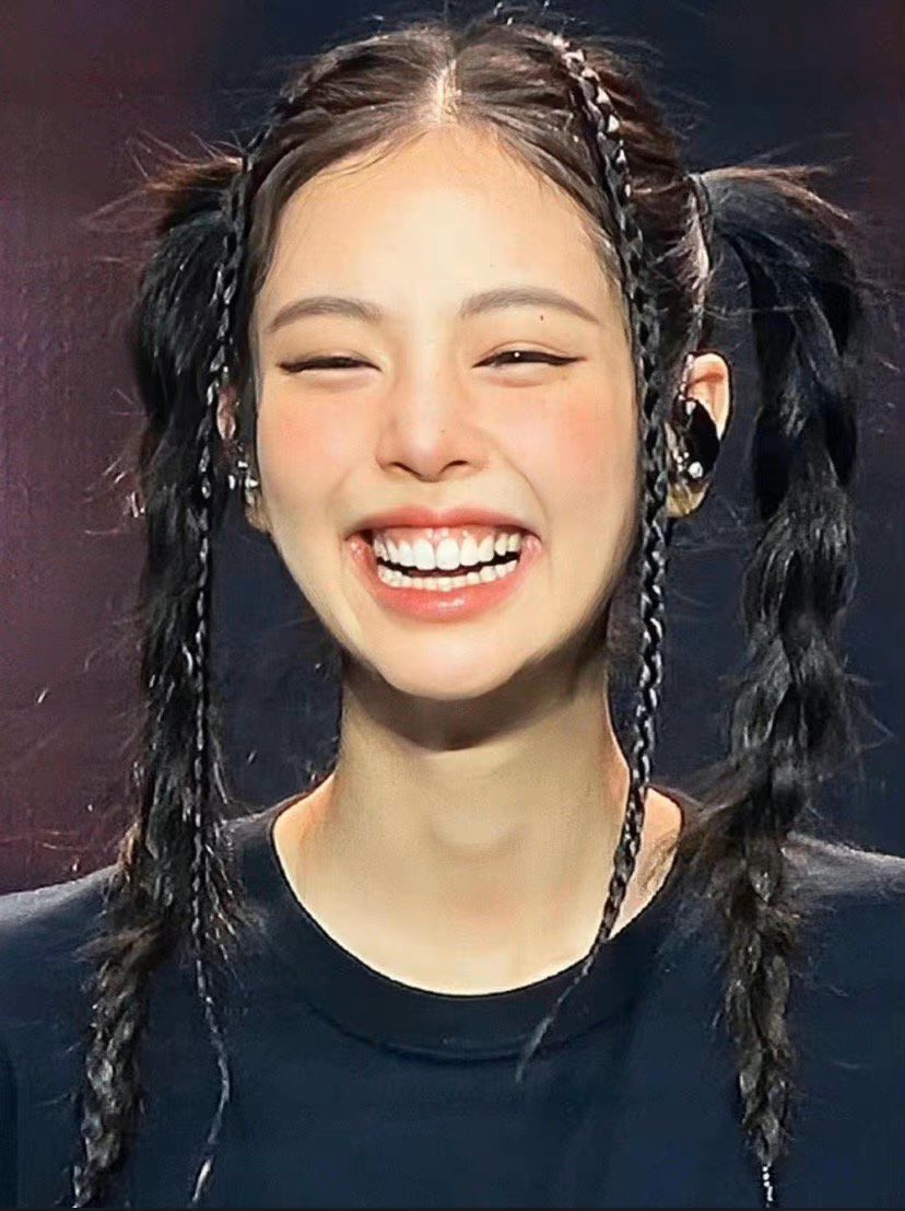 #BINI |  Same hairstyle w/ Jennie 💗✨ <a href="/bini_stacey/">stacey 🪐</a>