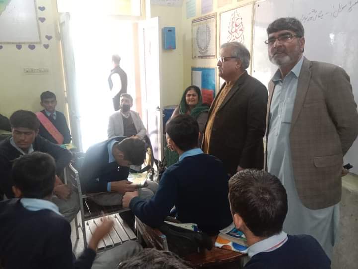 ilfabet's tweet photo. ILFABET's research project on piloting a teaching technique to improve higher order thinking skills (HOTS) and address gender equity issues completed in Mardan. Officials from KPK Directorate of Education and DCTE visited and appreciated its results. @sumbalbaig https://t.co/vRmz0l0k6q