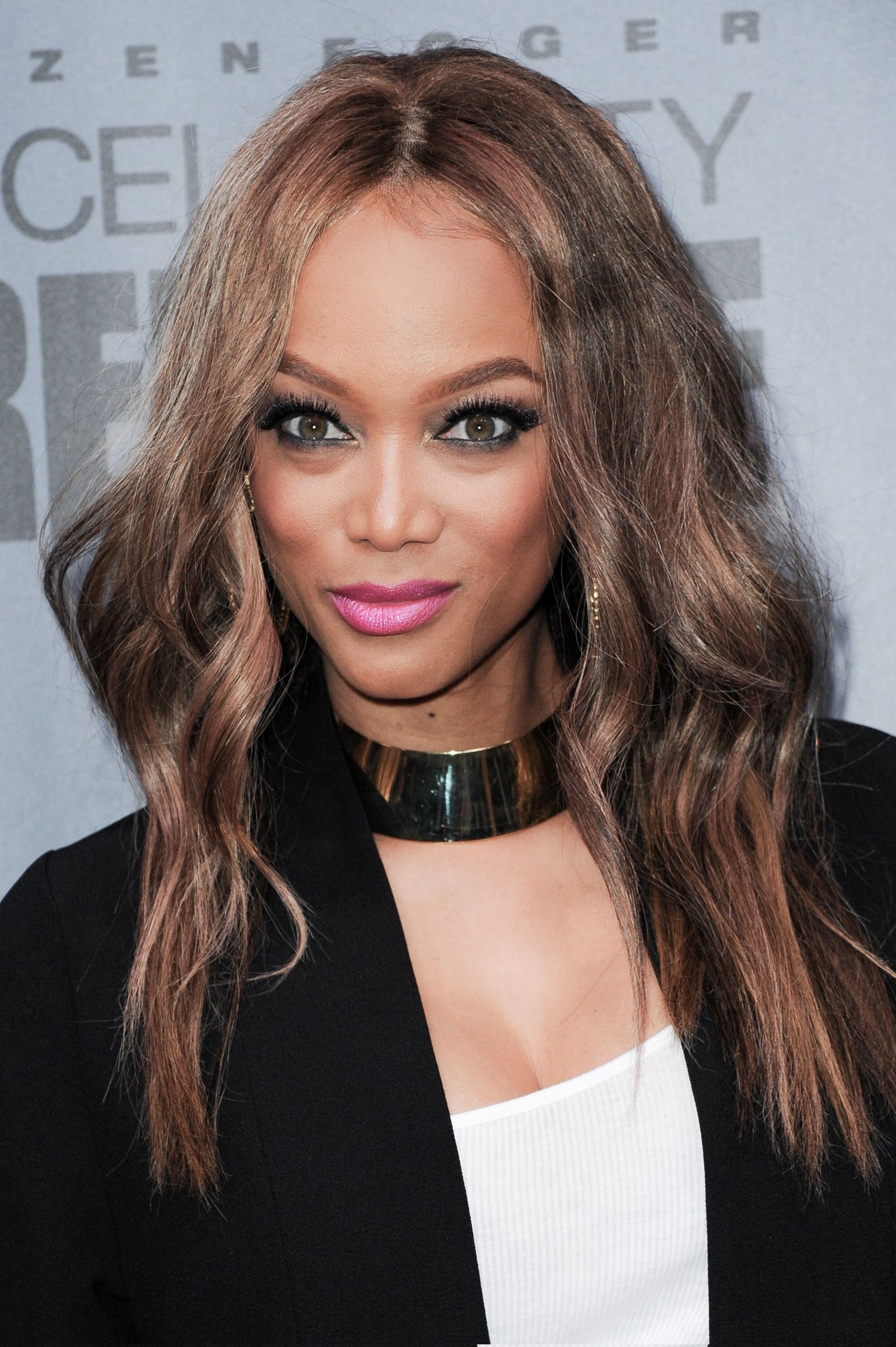HAPPY 49TH BIRTHDAY TYRA BANKS 