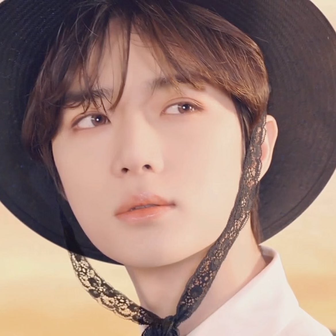 hourly beomgyu🌼 tweet media