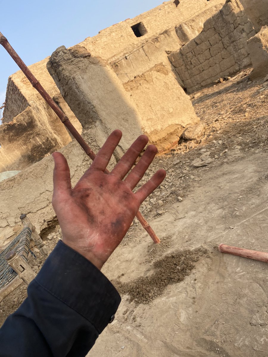 Amjadazadbaloch's tweet image. گھروں کے تعمیری 

#rehabilitationprogram 
#flood2022 
@Al_Midrar