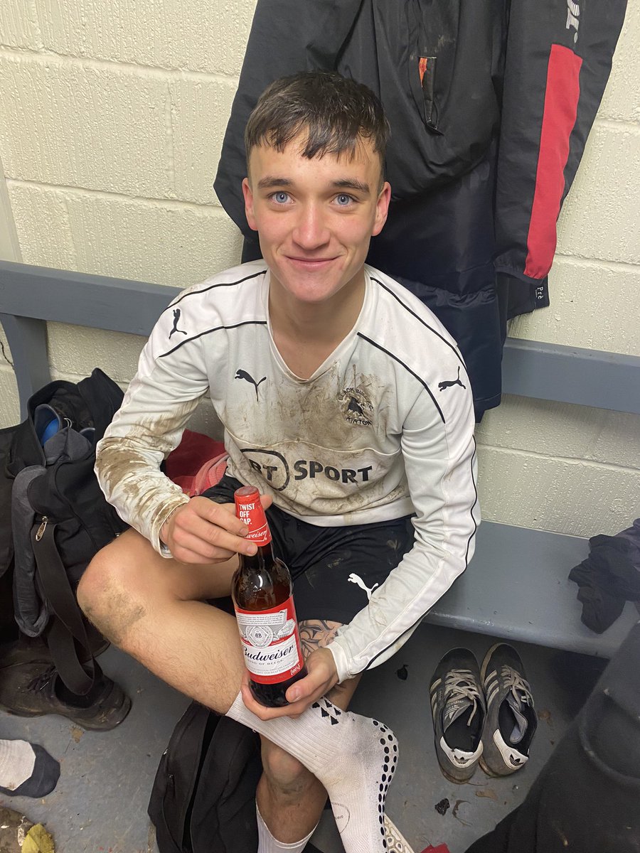 Good 6-1 win today against South Holland. Special shout out to Logan Tate for his 4 goals and motm performance and thanks for the lads for helping out when we were short this morning ❤️ @logantate101