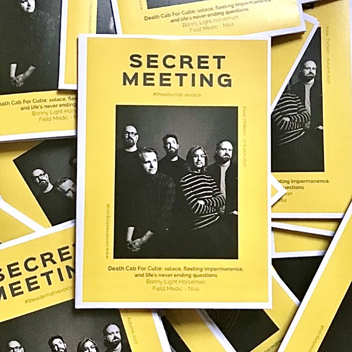 scrtmeetingblog's tweet photo. We love to share the music that leaves an imprint on us. 

Help us to keep giving our favourite artists - such as @dcfc / @bonnylightband / @_fieldmedic / @nisa___online / @astlesmusic / @MerrowMima / @WildPinkNYC - a stage to share their voice.

https://t.co/OA8EK6tc24 💛 https://t.co/W5t4ZXvJzy