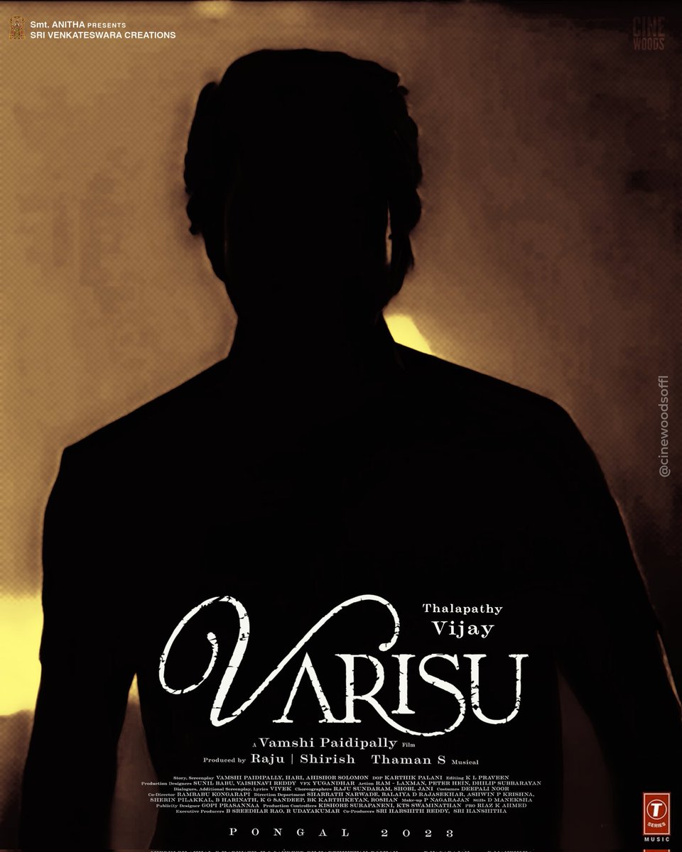 Cinewoodsoffl's tweet photo. #Varisu FanMade Poster ❤️‍🔥

Design:@Cinewoodsoffl

#TheeThalapathy #ThalapathyVijay #30YearsOfVijayism https://t.co/INK9fBgaJ9