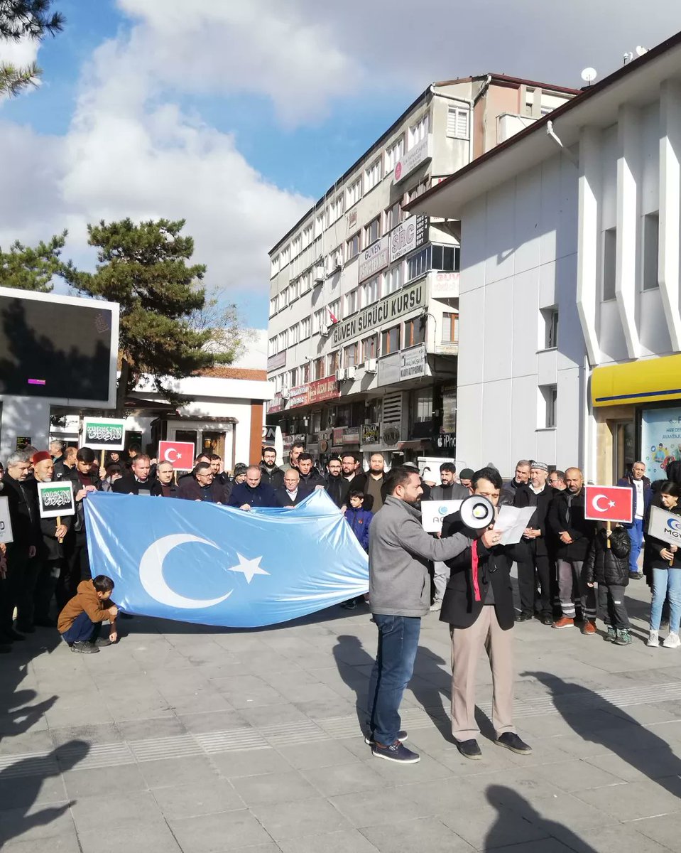 agdorgtr's tweet photo. 🛑 "Doğu Türkistan'da Yaşanan Çin Zulmüne Dur De!" Türkiye Geneli Basın Açıklaması

📍Isparta - Çorum - Bursa - Kütahya 

#DoğuTürkistan
#DoğuTürkistandaZulümVar
#DoğuTürkistanınYanındayız https://t.co/5RXUCWGE9l