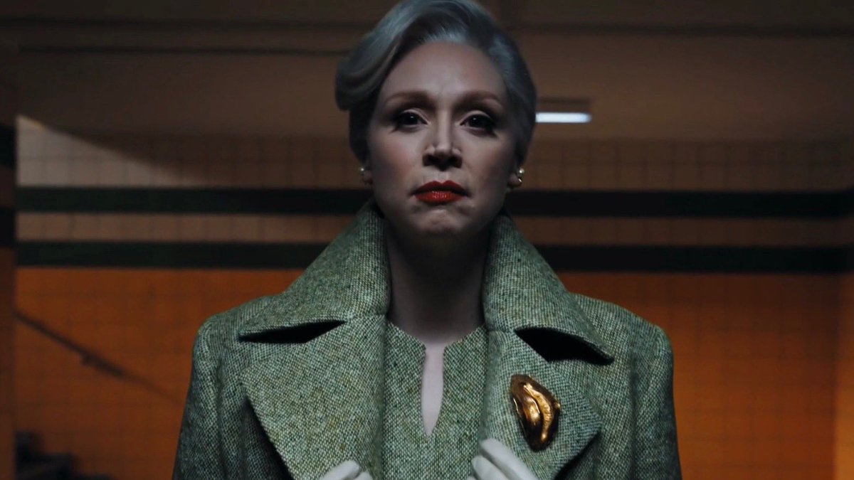 1941crowley's tweet photo. gwendoline christie’s range is unreal https://t.co/cDO5k2zf8n