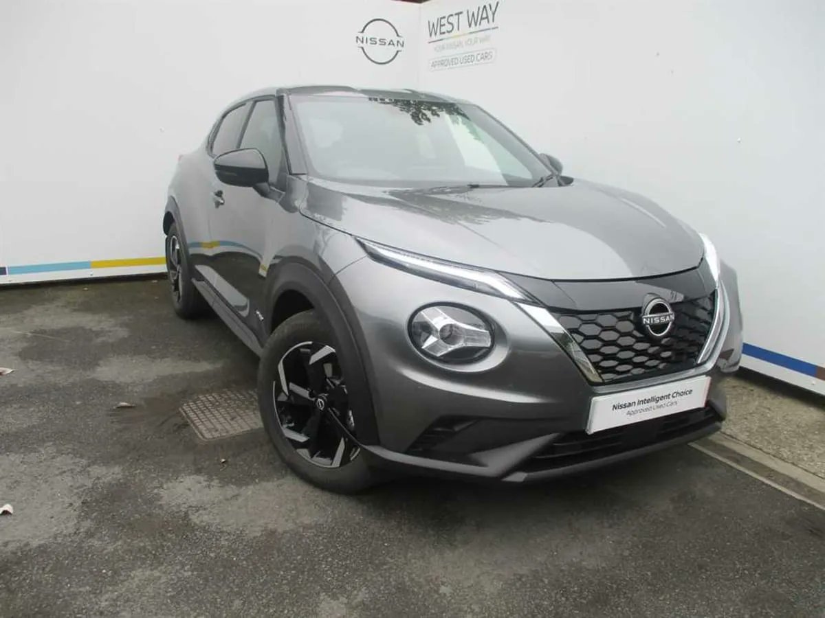 DEAL OF THE DAY: '22 Juke Hybrid for £22,995. Want to cut your motoring costs? How about a Nissan Juke N-Connecta with a petrol-hybrid setup that Nissan reckons can do up to 80% of town trips on electric power? buff.ly/3H10n9x