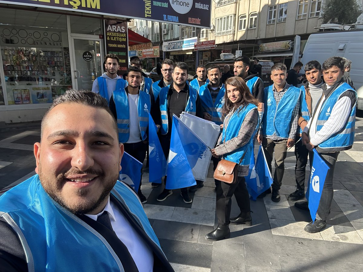 BakiBuluttt's tweet photo. S.n genel Başkanımızın katılımlarıyla Adıyaman programımızdan kareler. @avsinanerdogan @OguzelineDeva https://t.co/dvbQFdDGdo