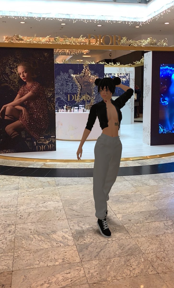 AdrianM87_'s tweet photo. Who doesn’t like shopping & Dior⁉️ Molly does…🥰
@Mollynft_
@MetaOneStudios
#WhereIsMolly #Molly #MollyNFT #MetaOneStudios https://t.co/DUjJcBAxJG
