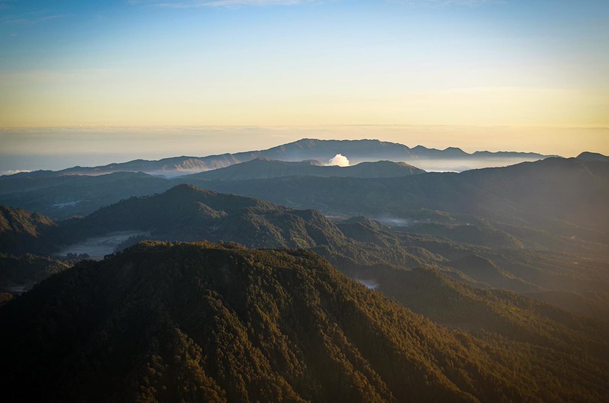 Selamat malam tweeps. 
Hari ini kita mendengar kabar terjadi erupsi Gunung Semeru.
Semoga saudara-saudara kita yang terdampak erupsi Gunung Semeru diberi keselamatan, kekuatan dan ketabahan.