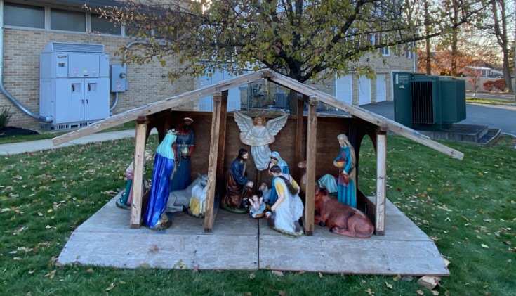 KofC17401's tweet photo. Fine job by the Brothers of Council 17401 setting up the creche for the #AdventSeason. https://t.co/jR6k7GFh2N