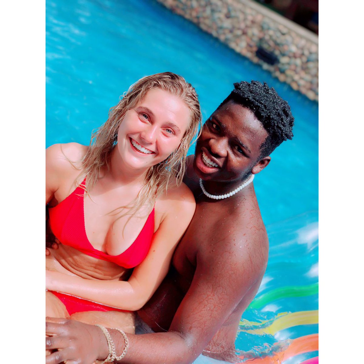 Benito_Aba's tweet photo. Life's cool by the pool. It's sunny Sunday! Come and cool down at the Mendiata poolside. 

https://t.co/F47iaz8Tbm 
reservations@mendiatahotelgh.com 

054-0597326 / 055-5312144 https://t.co/088Rf8e9o8